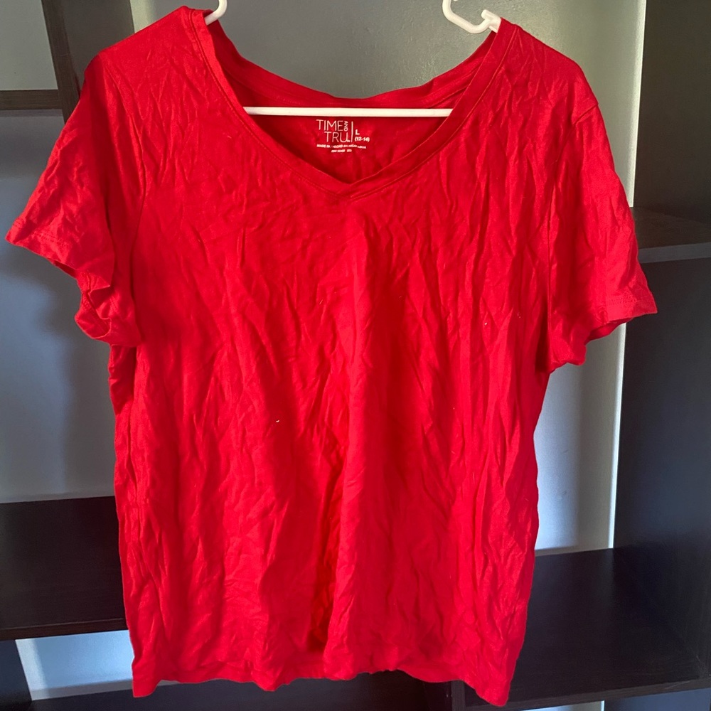 Time and Tru Women's Bright Red Short Sleeve Tee